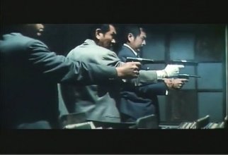 A Yakuza Goes Home.mkv_snapshot_01.15.55_[2020.02.26_15.12.42].jpg