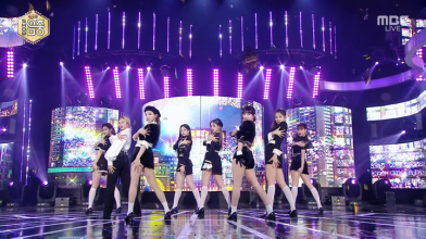 20201110.0024.7 Twice - I can't stop me (Music Core 2020.11.07) (JPOP.ru).ts.png