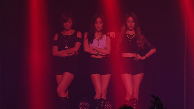 20220517.2256.06 T-ara Japan Tour 2013 ~Treasure Box~ Live in Budokan (Blu-Ray.iso) (JPOP.ru) ...png