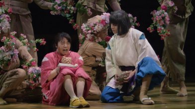 Spirited Away Live Stage Performance First Distribution.mkv_snapshot_00.56.07_[2023.02.14_15.5...jpg