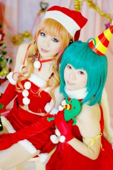 3d macross_frontier_christmas_4_by_cosplayer_krish-d4mfr58.jpg