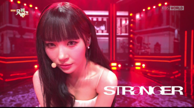 020231109.2323.2 Sunmi Stranger (Music Bank 2023.10.27) (JPOP.ru).png