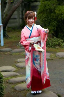 kyonyu_oppai20150103-00kimono0024.jpg